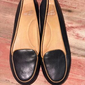 Dansko Black Leather Flats for Women